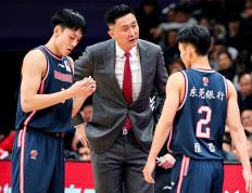 5出4入+NBA级外援！广东男篮重大调整，“重建与冲冠”双保险