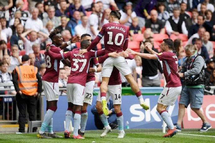 欧协联：阿尔克马尔对阵阿斯顿维拉（Aston Villa） 