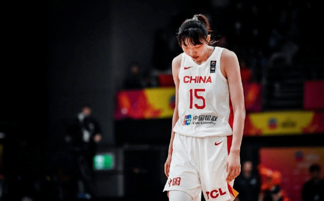 又强制韩旭退出WNBA？绝了，中国女篮真是绝了....