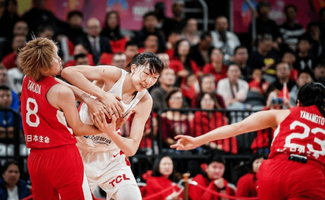 又强制韩旭退出WNBA？绝了，中国女篮真是绝了....