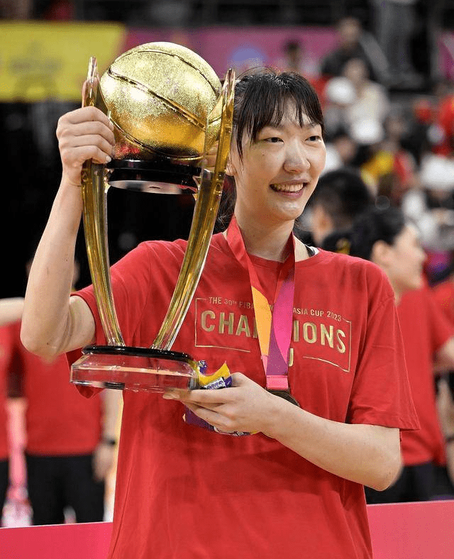 韩旭不再重返WNBA！频繁离队令下家难以接受，篮协耽误了她