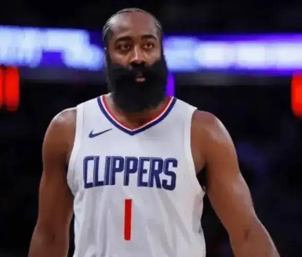 NBA：快船131比117战胜国王，球员表现一览，哈登26分表现完美