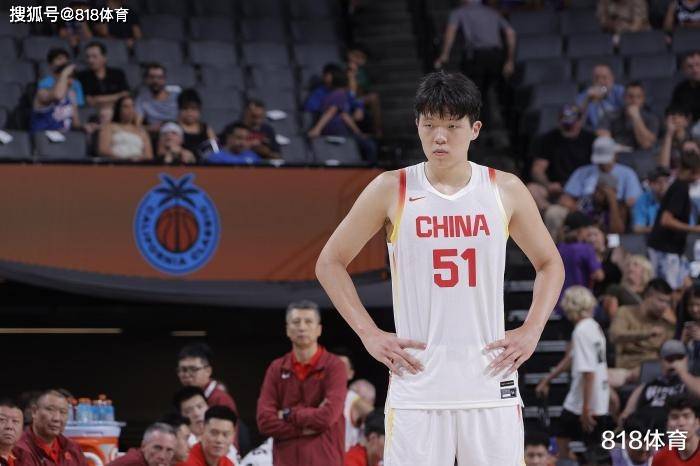 名记:两个NBA球员看完中国队夏联给我发短信 为何杨瀚森不来NBA