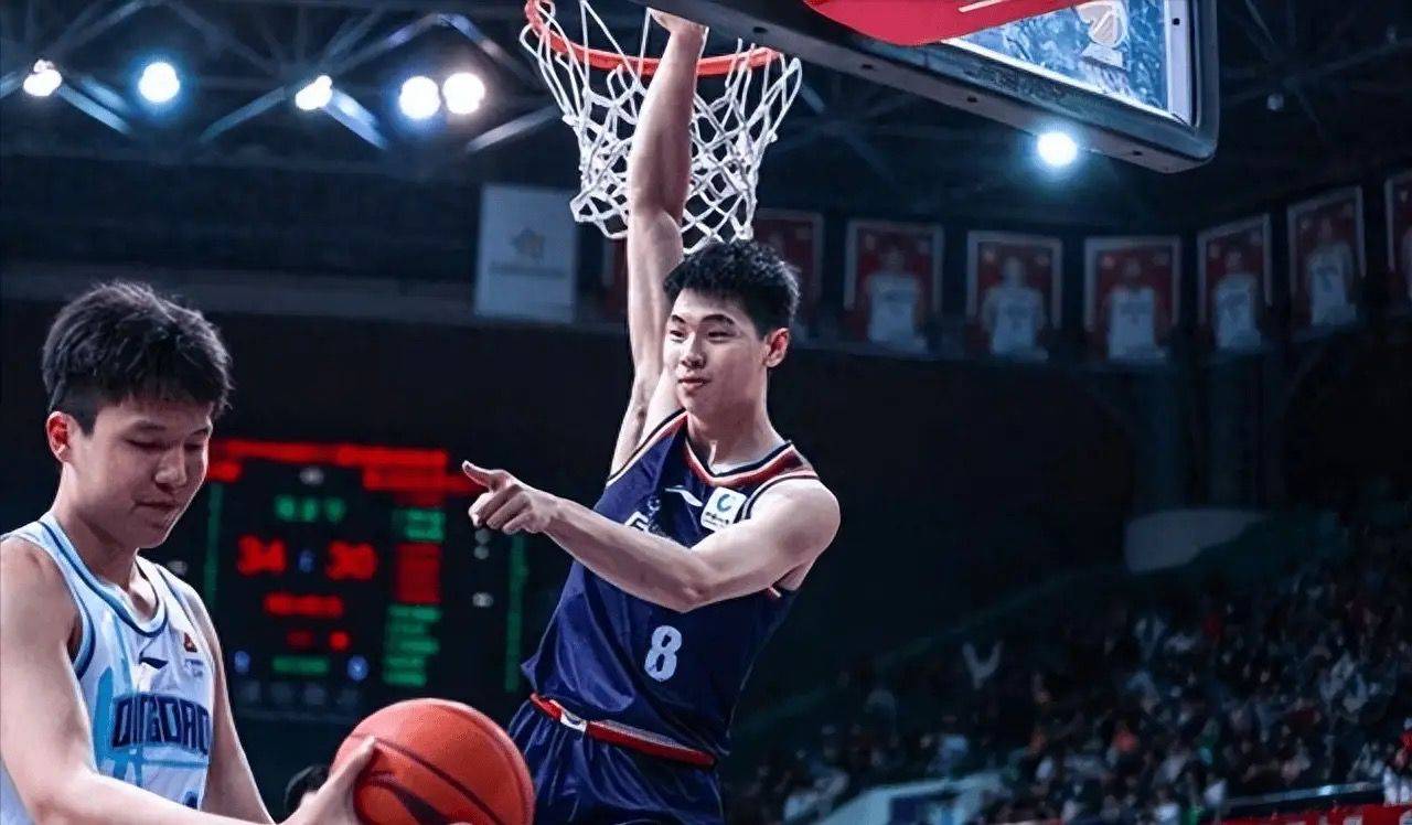 中国男篮！李凯尔点评杨瀚森：有机会冲击NBA！或具备首轮潜力