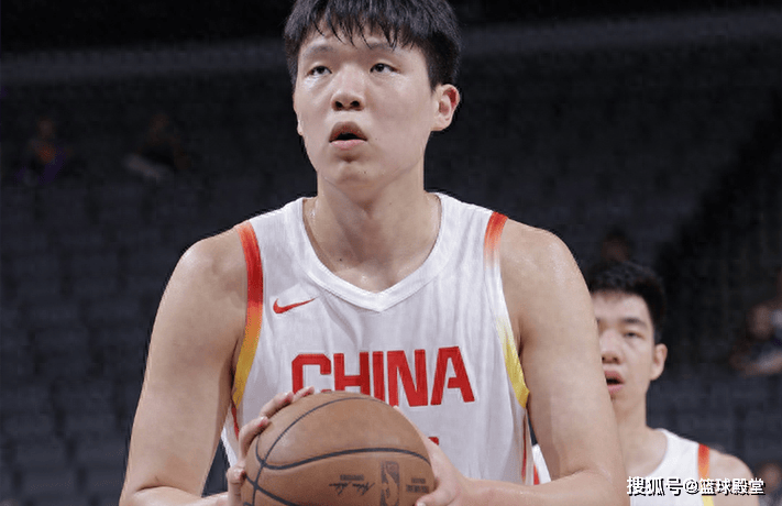 确定了！杨瀚森携手段昂君赴澳参加NBA学院，提升不大，很难蜕变