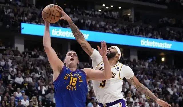 NBA最强防守双人组，湖人双锋无缘，绿军后场令人胆寒！