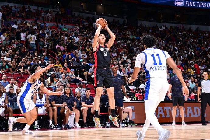 NBA夏季联赛｜崔永熙终于上场了