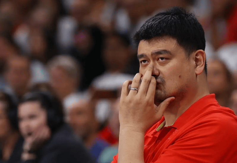 姚明退役13年了，他每年能从NBA拿多少退休金？普通人望尘莫及