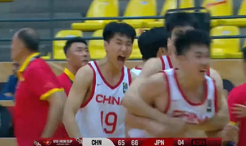 中国男篮绝杀日本！带队狂赢94分！人家比丁彦雨航更能打NBA……